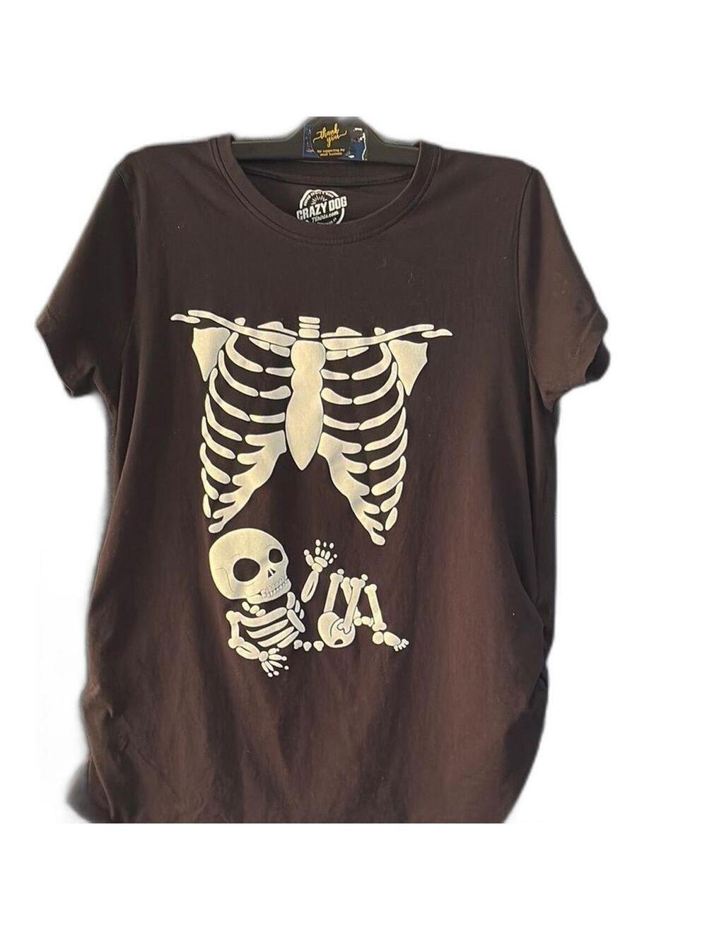 Crazy Shirts Women's Black and White Tshirt